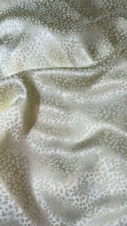 Italian Jacquard Silk 🇮🇹